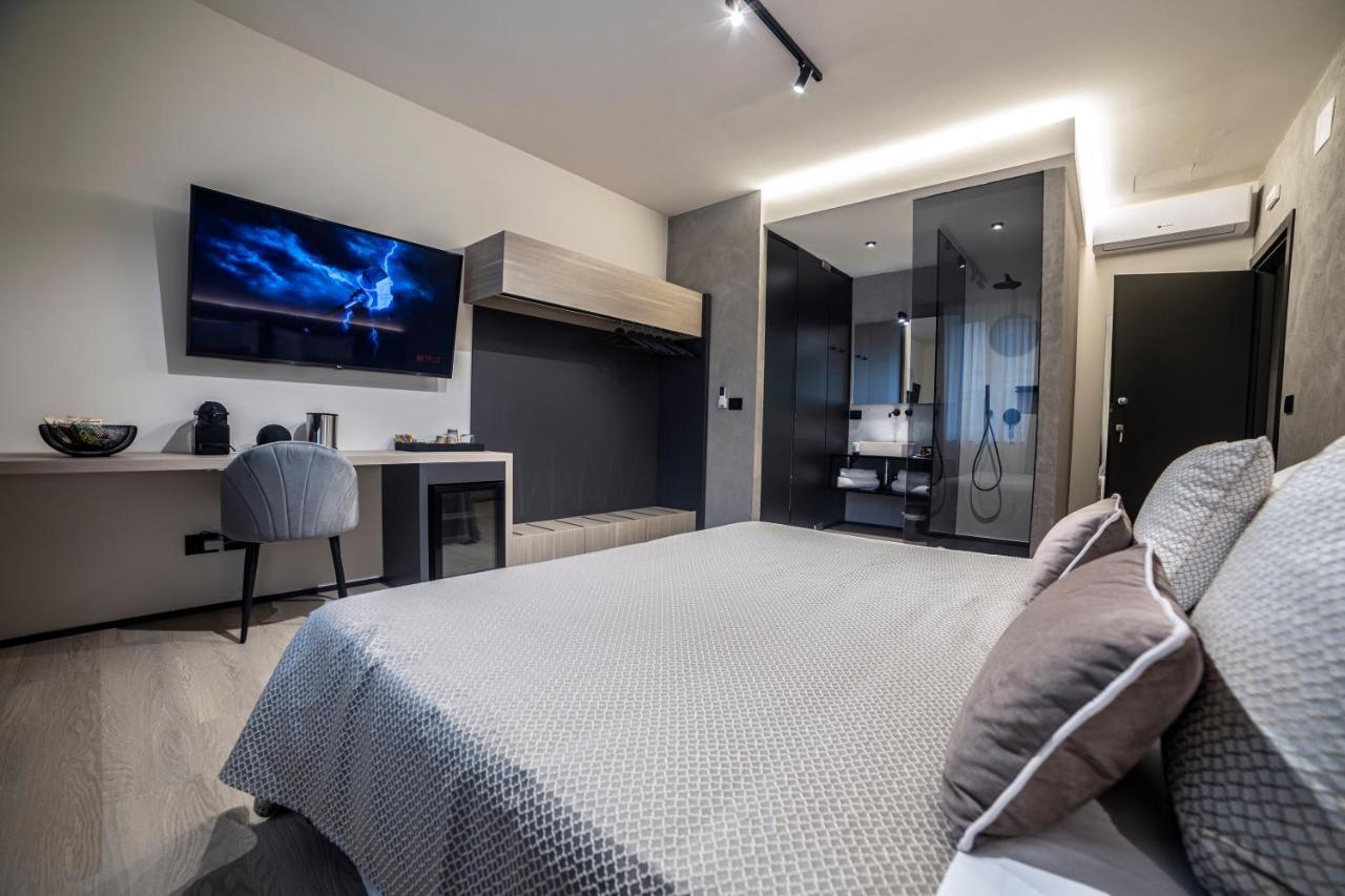 Corso 84 Luxury Suites Pescara Kültér fotó